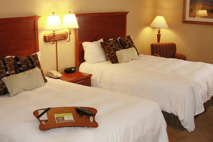 Greentree Inn & Suites Phoenix Sky Harbor Экстерьер фото